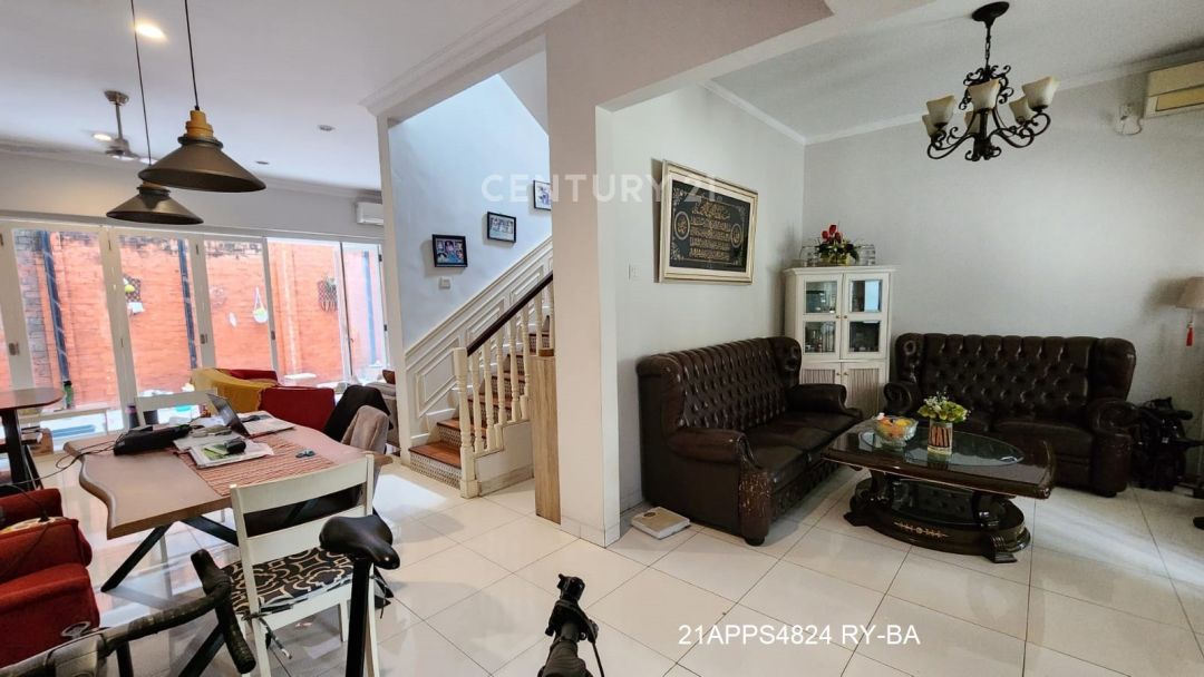 Dijual Rumah Bagus Hook Di Emerald Bintaro Jaya Sektor 9 - BeliRumah