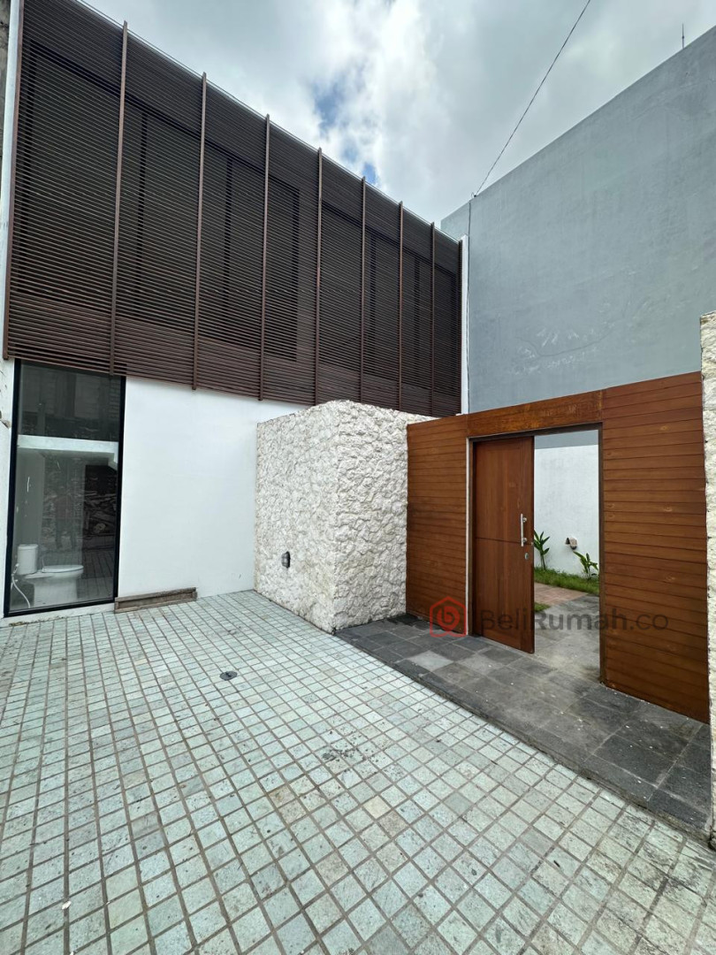 VILLA READY 3 BR PIRVAT POOL ONE GATE BEST LOKASI NUSA DUA - BeliRumah