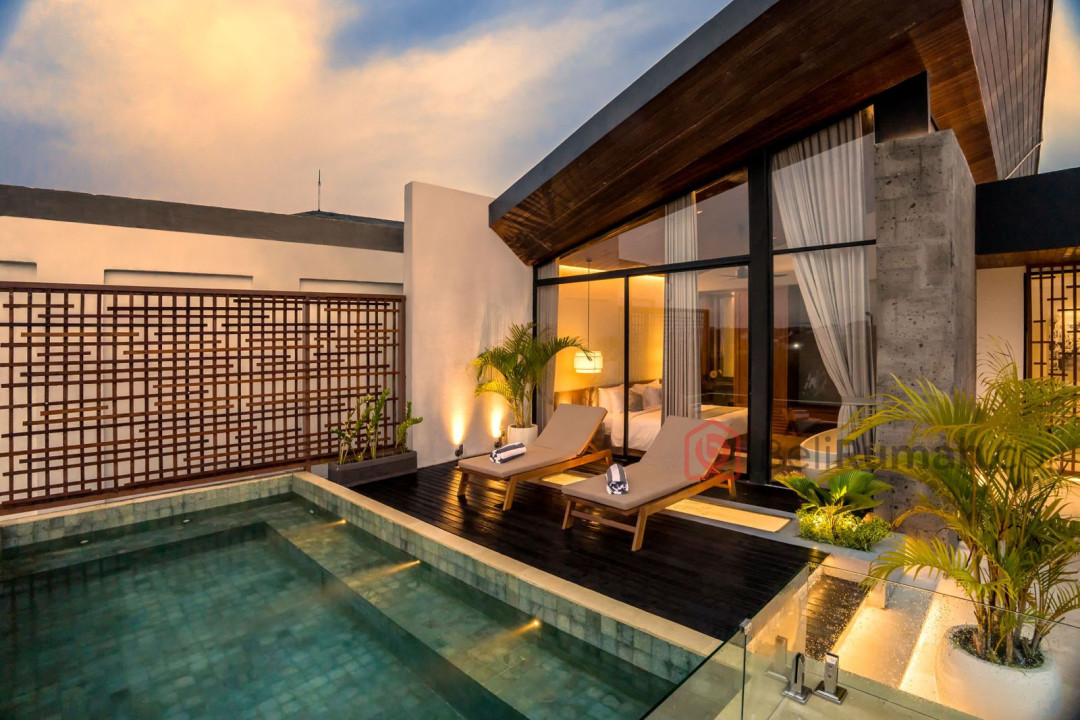 VILLA BARU 4BR DAN 2POOL BEST LOKASI DI CANGGU  BATU BOLONG - BeliRumah