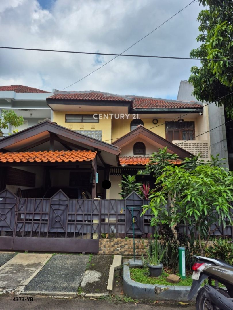 Dijual Rumah Bagus Strategis Siap Huni Di Bintaro Sektor 3 - BeliRumah