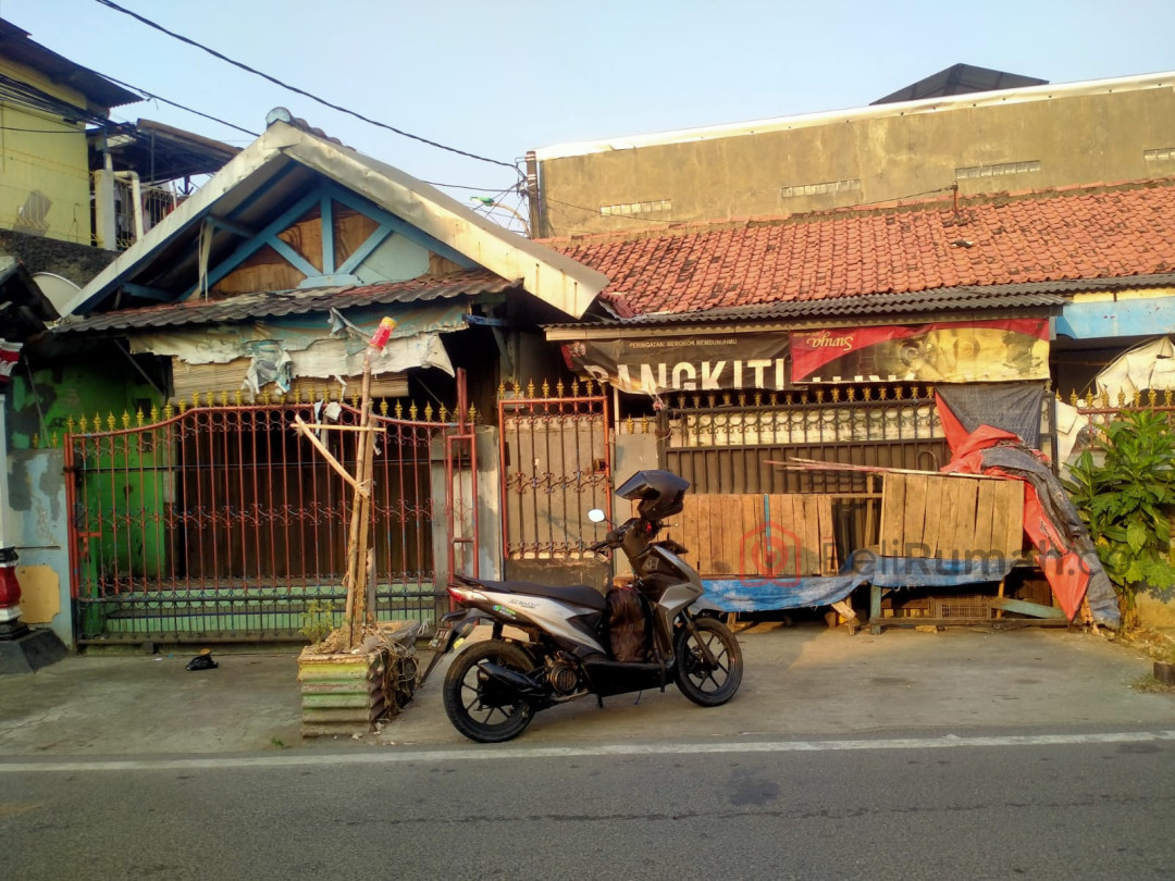 DIJUAL Cepat Rumah Tinggal & Kios pinggir jalan di Semper - BeliRumah