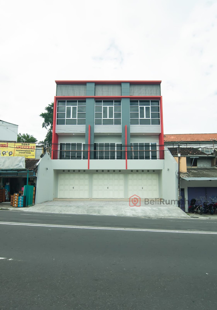 ruko gandeng lokasi pusat kota - BeliRumah