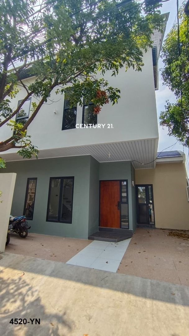 Dijual Rumah Hook 3 Lantai Lokasi Strategis Di Ciledug - BeliRumah