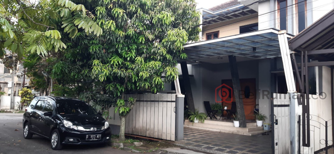 Rumah Luas Hook Aeromodelling Arcamanik Endah Bandung - BeliRumah
