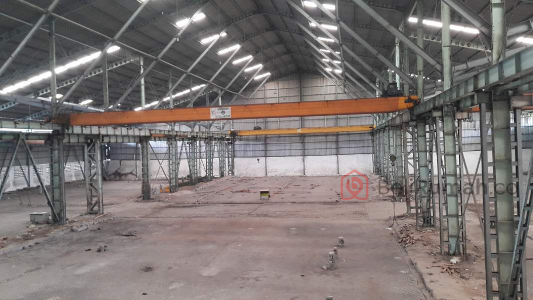 Gudang Komplek Margomulyo Indah Eks Gudang Baja Include Crane - BeliRumah
