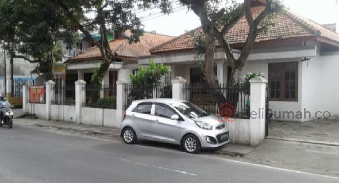 rumah kost pinggir jalan dekat kampus - BeliRumah