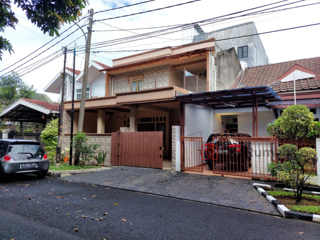 Jual Rumah 2 Lantai Dalam Perumahan Di Bintaro Jakarta Selatan - BeliRumah