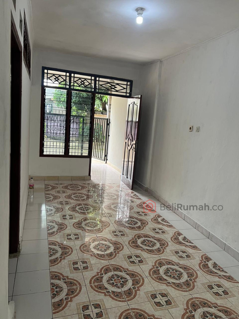 Dijual Rumah Siap Huni Nempel Gading Serpong Di Medag Lestari - BeliRumah
